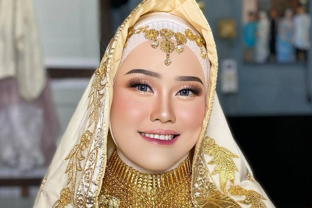 Belle Makeup Wedding (instagram.com/@belle_makeupwedding)