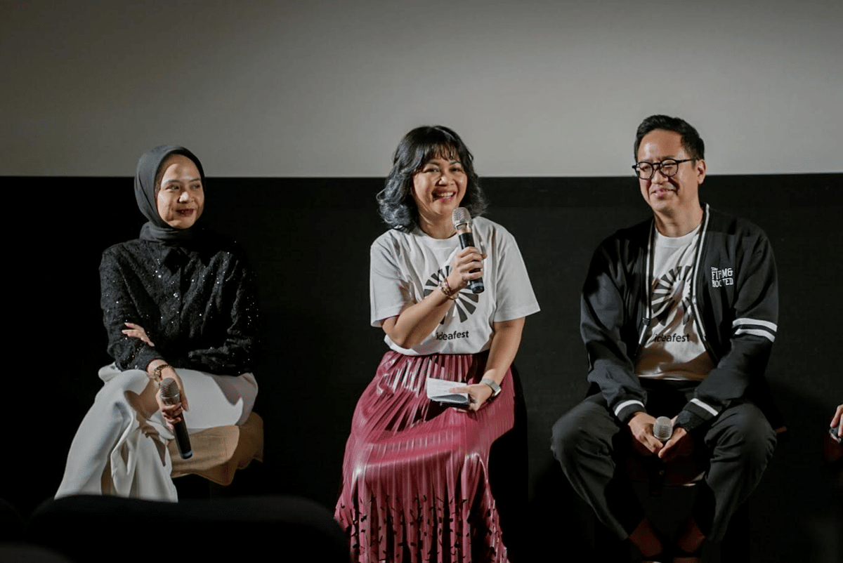 Jihan Amirah (Founder of In Our Twenties), dan Desy Bachir serta Ben Soebiakto (Co-Chair IdeaFest 2025) di Kick Off: Press Conference IdeaFest 2025. (Dok. IdeaFest 2025)