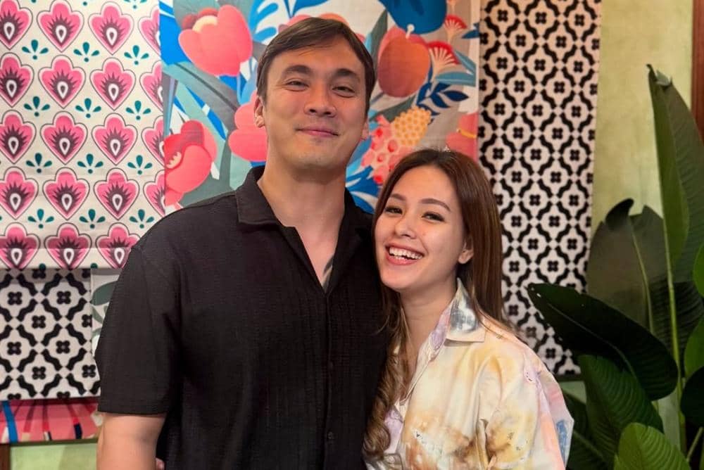 No marriage is perfect. There are only two people who choose to keep loving each other, even whe.jpg