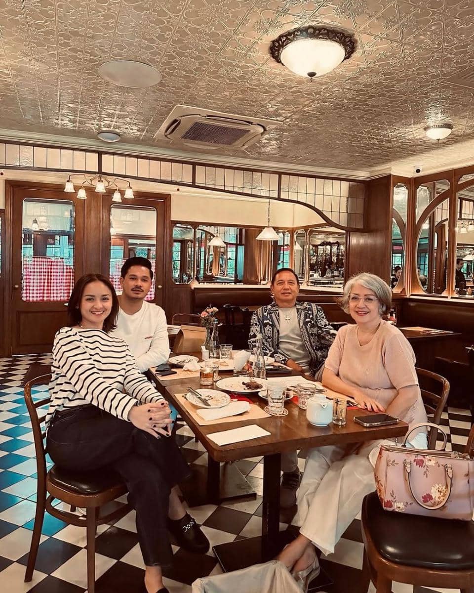 Potret Hangat Joanna Alexandra dan Kekasih Baru