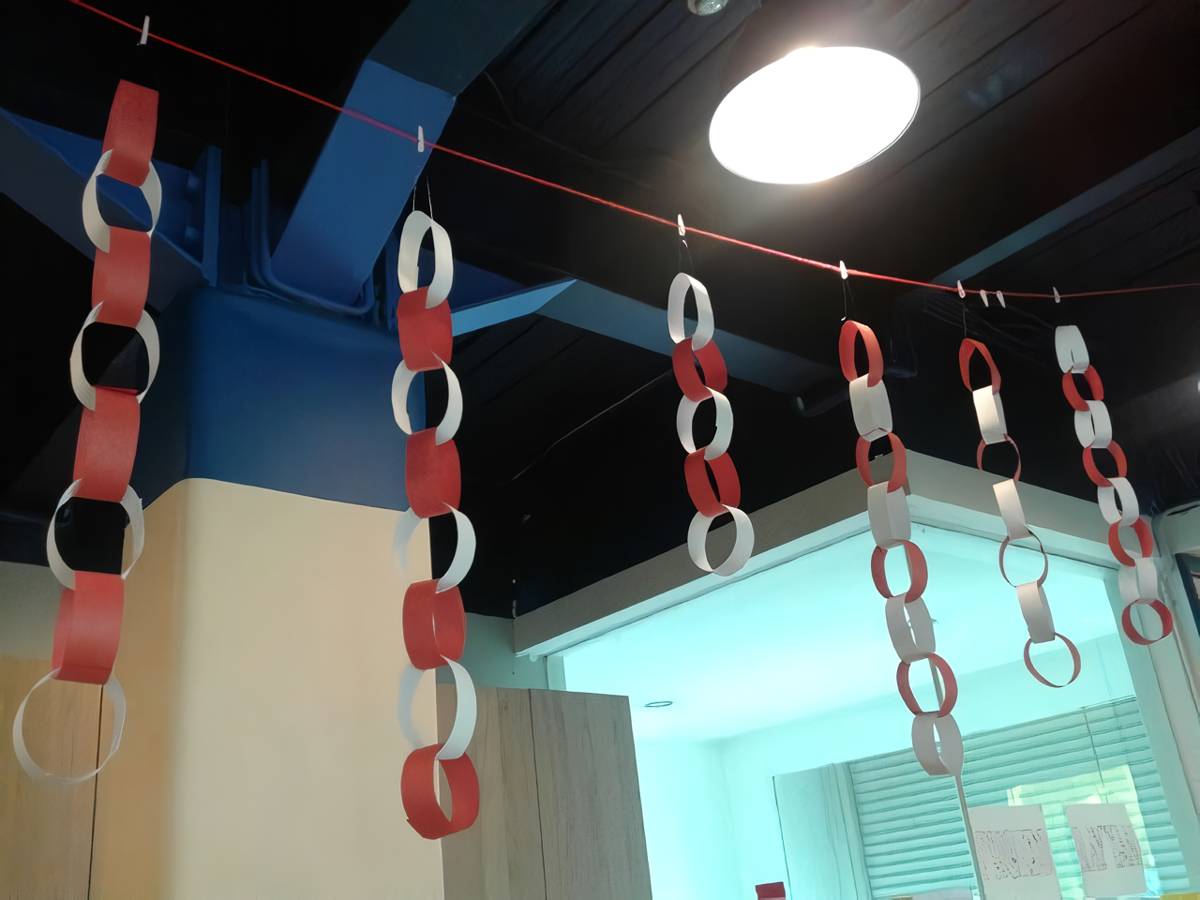 Dekorasi 17 Agustus di Kantor 