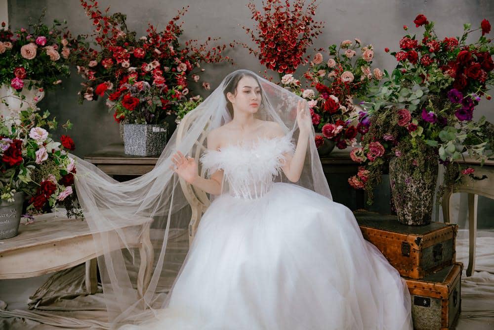 Sejarah Busana Pengantin Berwarna Putih