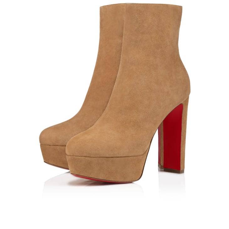 rekomendasi sepatu boots Christian Louboutin 