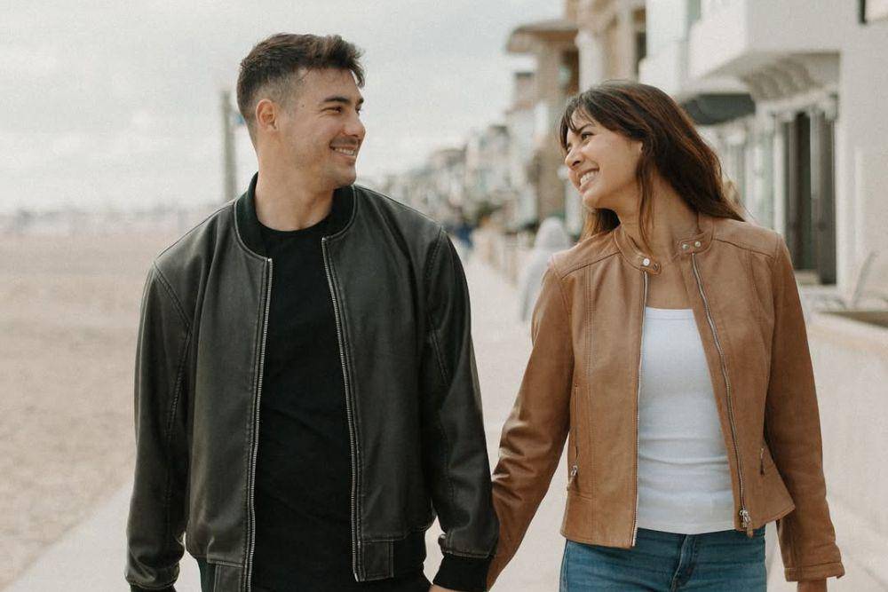 Aurélie Moeremans dan Tyler Bigenho