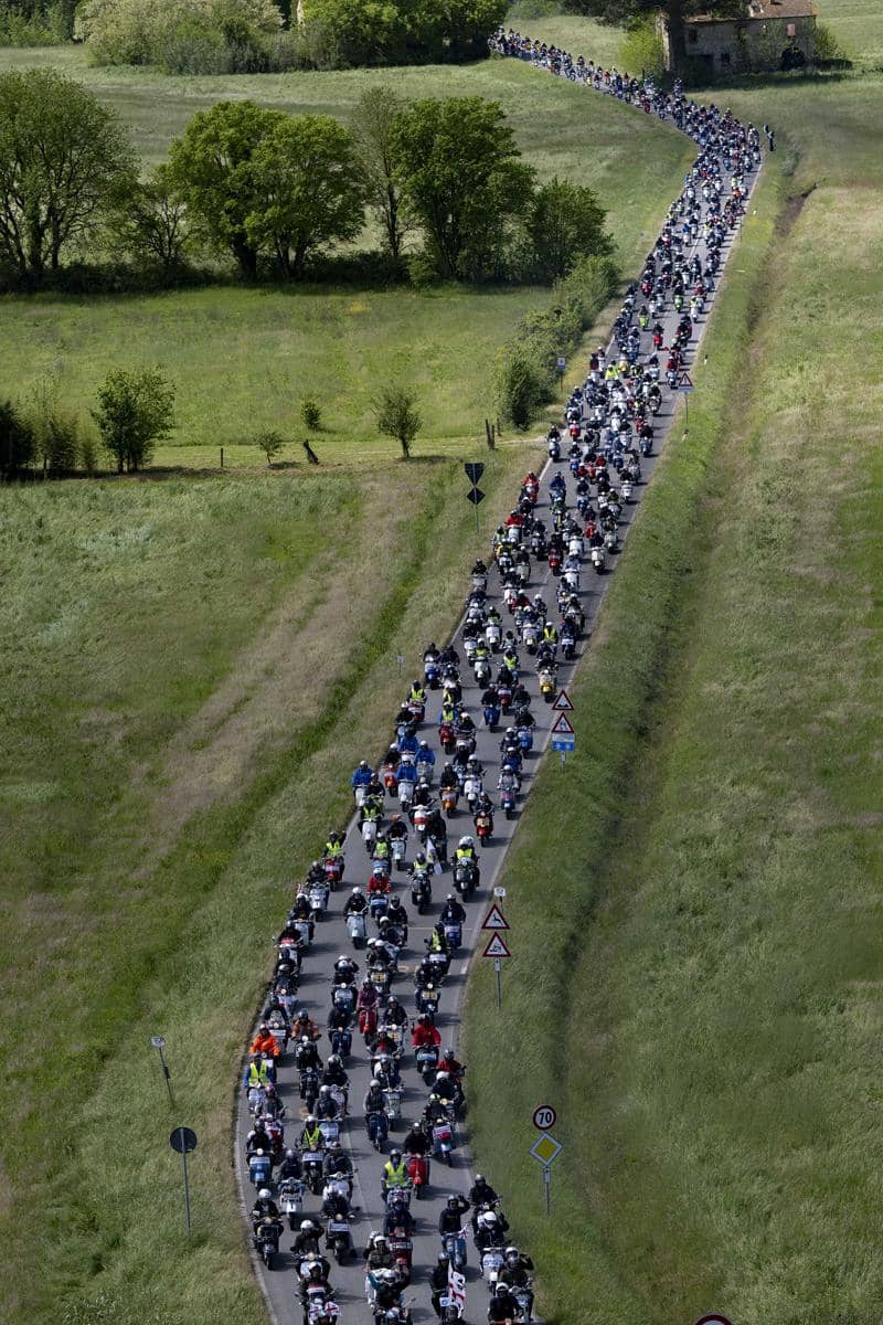 5. Keseruan Selebrasi Vespa 80th Anniversary.jpg