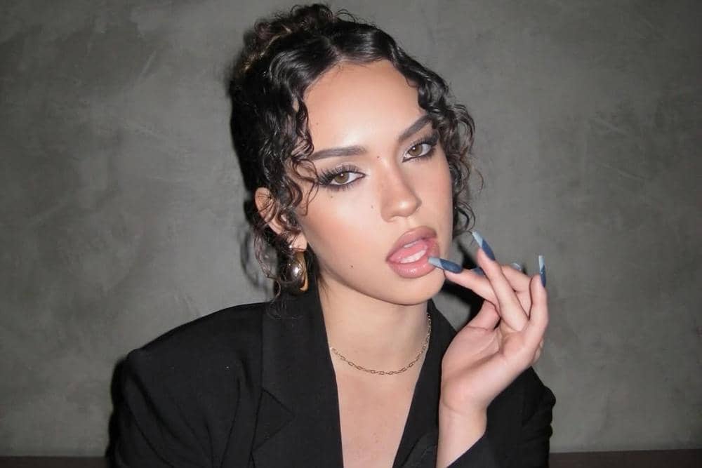 Daniela 'KATSEYE' (instagram.com/@daniela_avanzini)