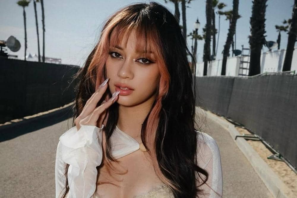 Megan 'KATSEYE' (instagram.com/@meganskiendiel)