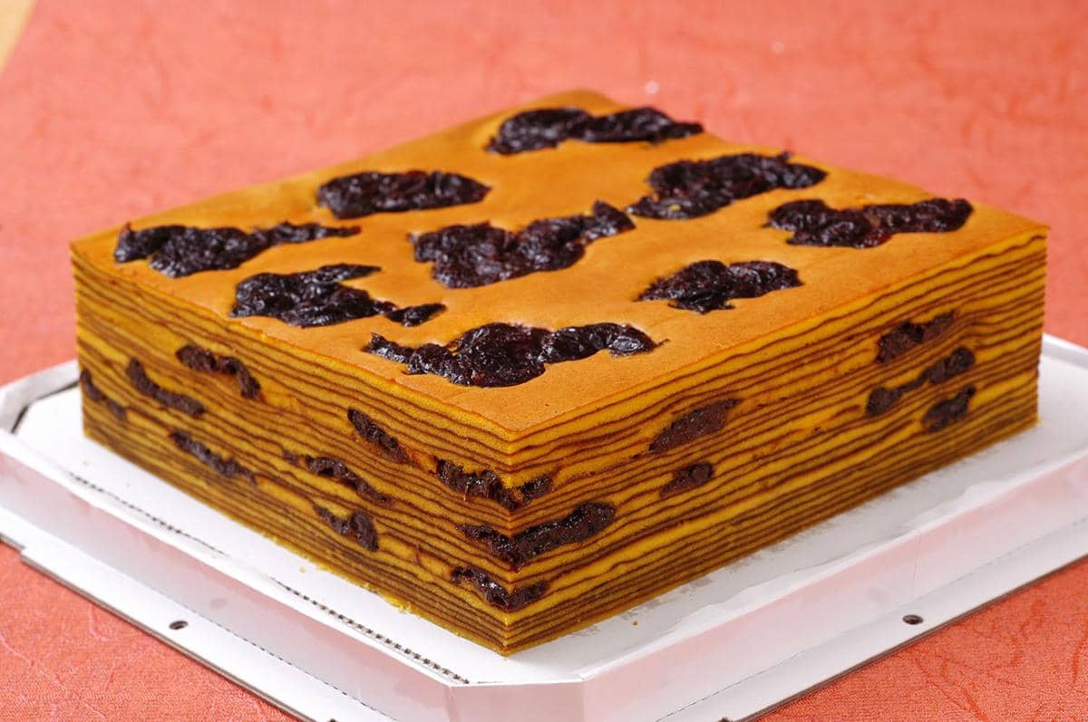 Makanan Indonesia warisan Belanda lapis legit