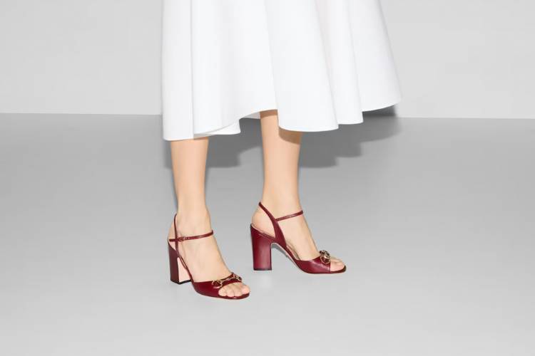 gucci.com