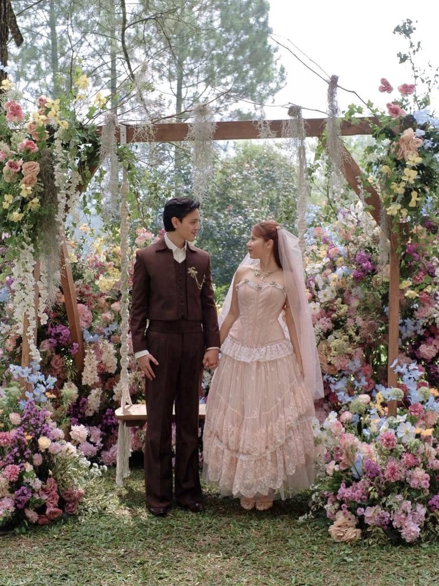 instagram.com/wirantikurniabride