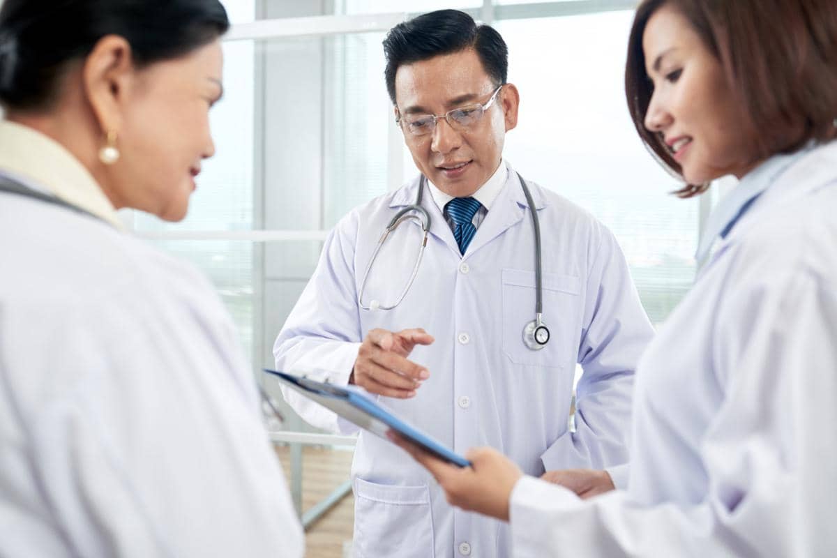 Ilustrasi dokter (freepik.com/pressfoto)