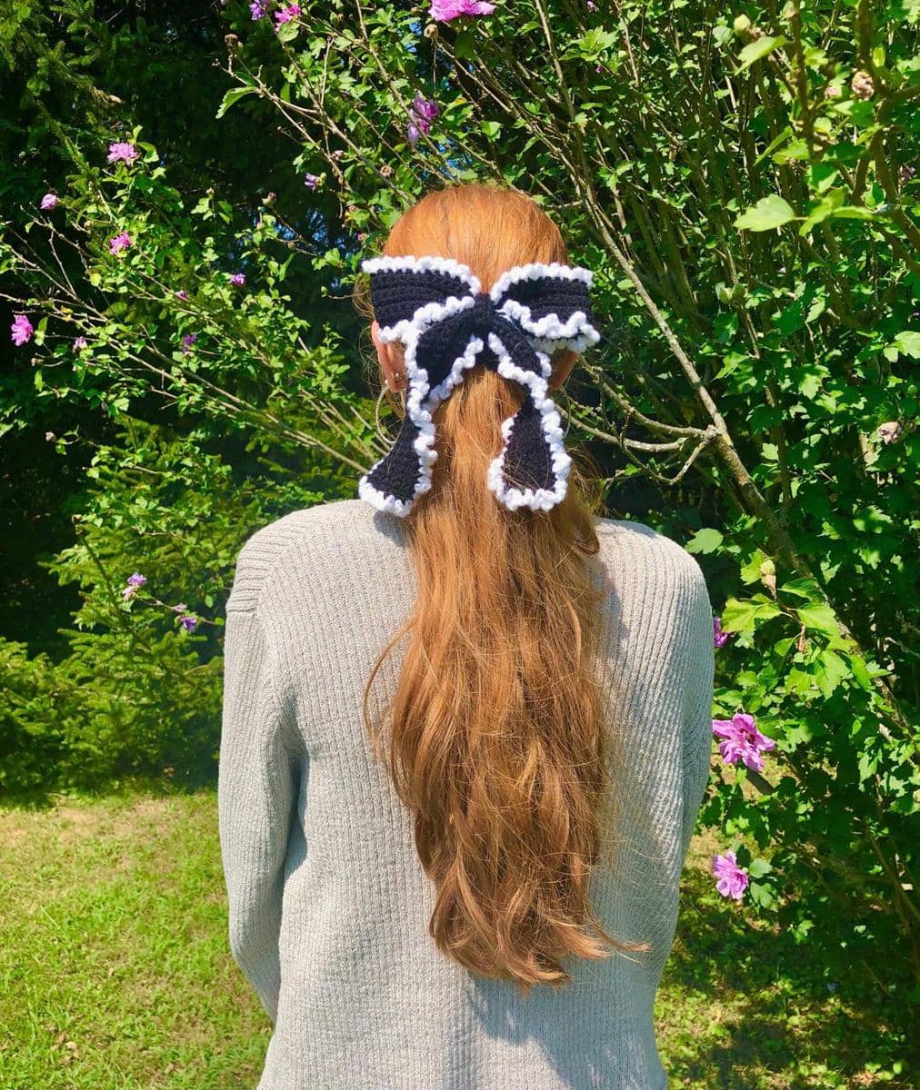 ide styling rambut dengan crochet hair bow
