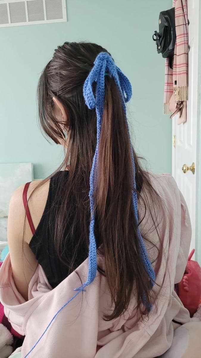 ide styling rambut dengan crochet hair bow