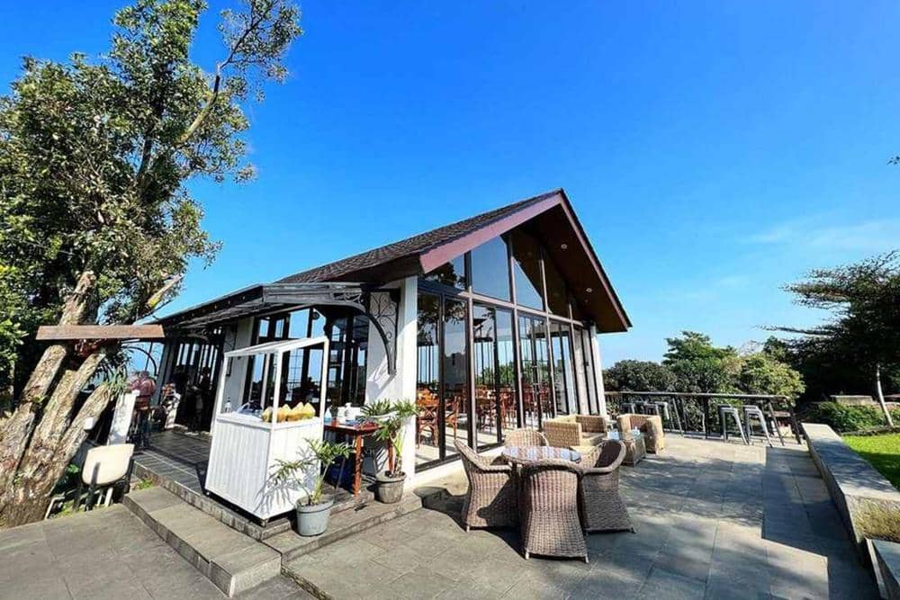 Richie Garden Resto & Villa (wisata.app)