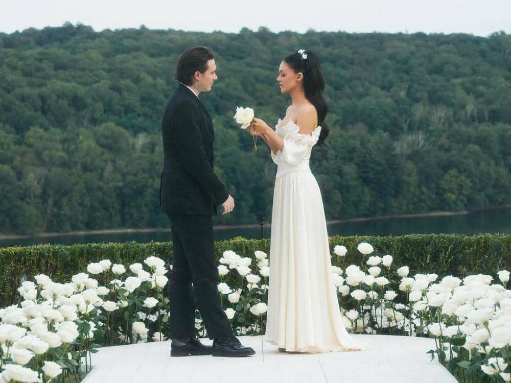 Brooklyn Beckham dan Nicola Peltz