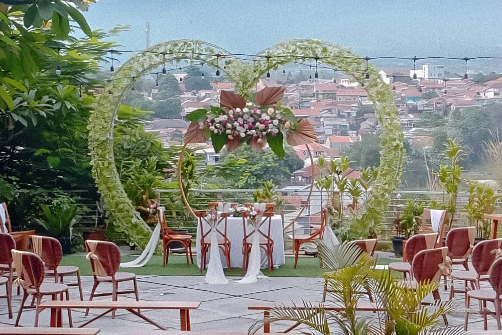 Gumati Resto (instagram.com/@gumatirestokhassunda)