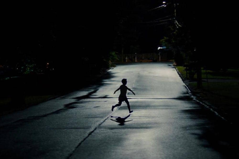 Still-cut dari film 'Weapons'. (Dok. Warner Bros. Pictures/Weapons)