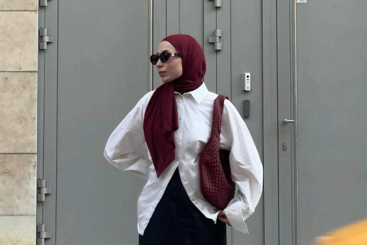 instagram.com/aishaatau