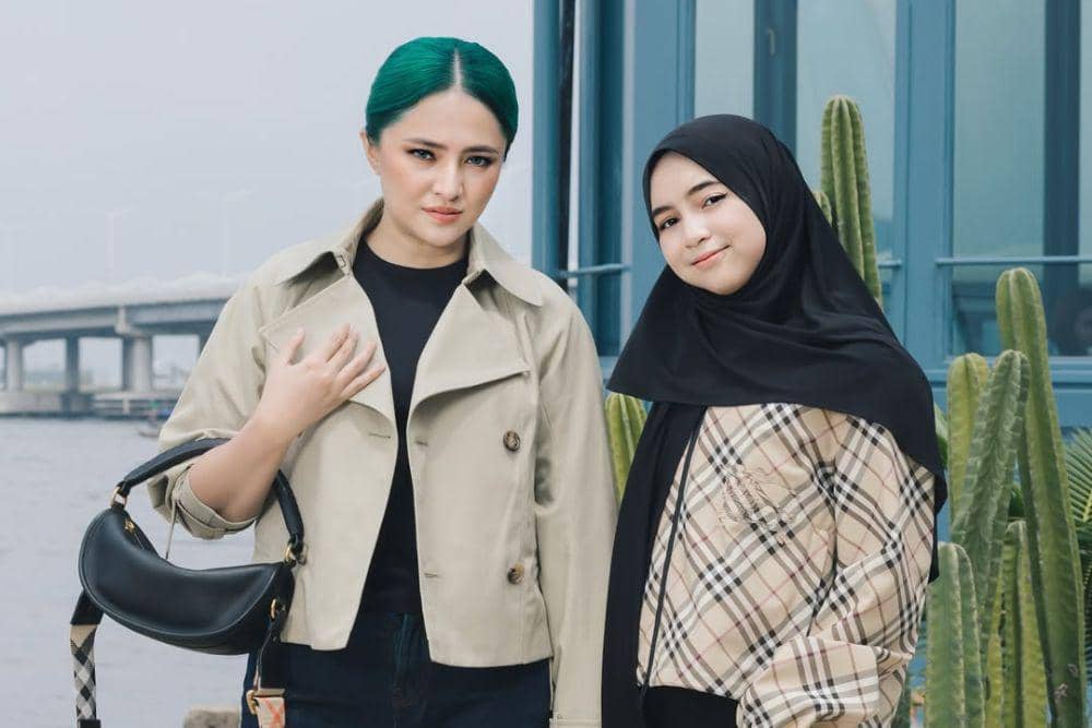 Fakta Keluarga Marshanda