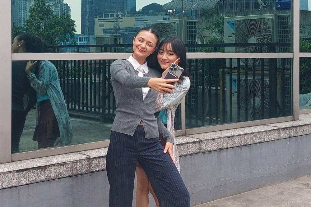 Amanda Rawles dan Nayla Purnama