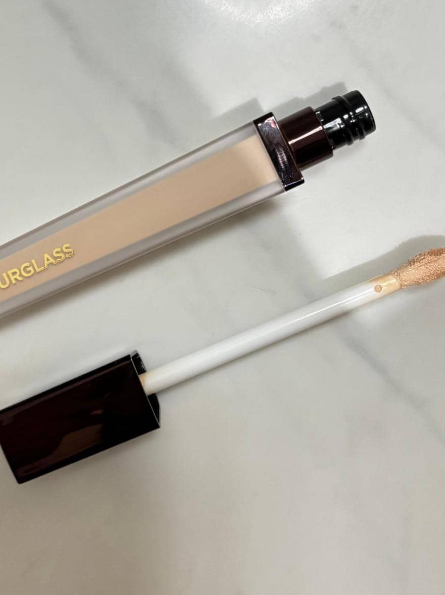 hourglass concealer