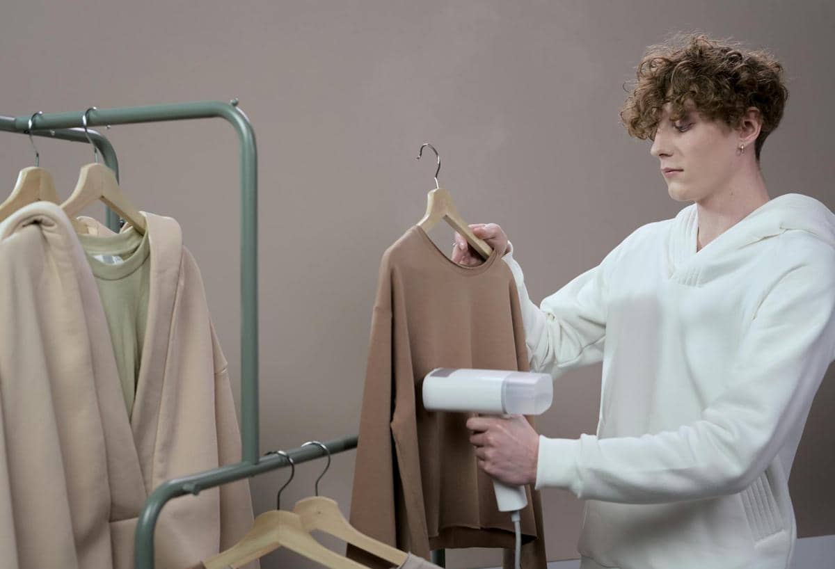 ilustrasi setrika uap 