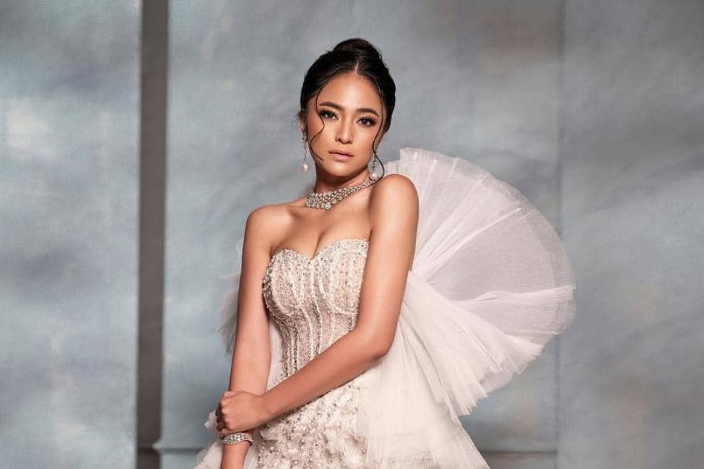 I am not here for happiness nor for painThey are temporaryI am not here for peace of mind nor fo-2.jpg