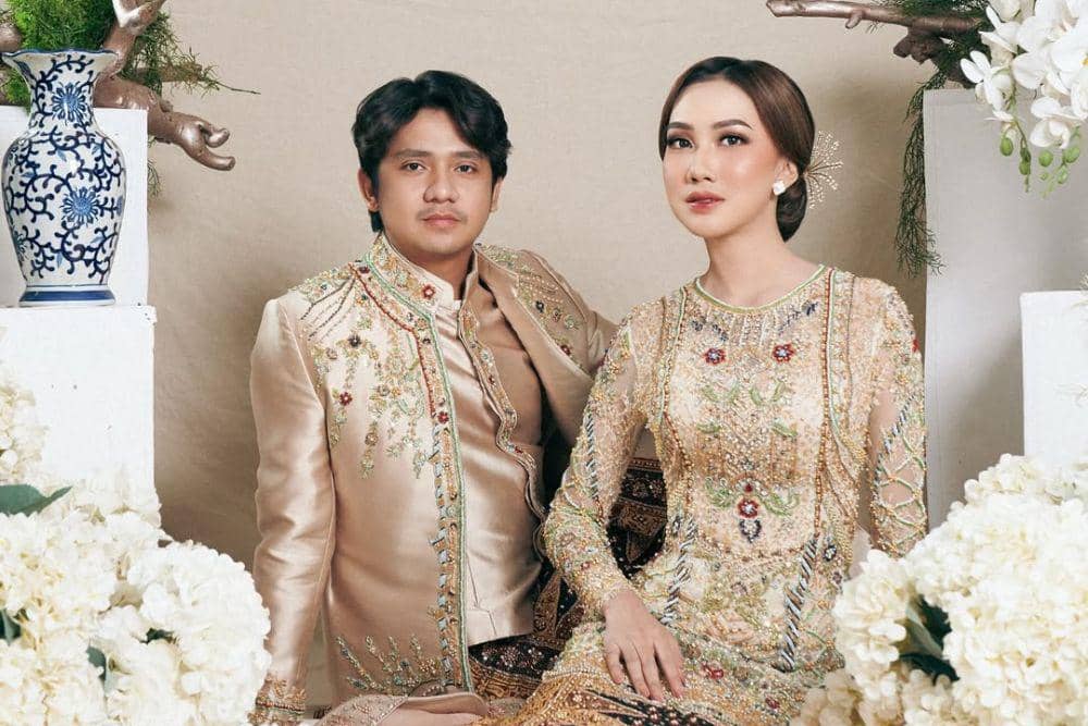 Deretan Artis Kelahiran 2000-an yang Sudah Menikah