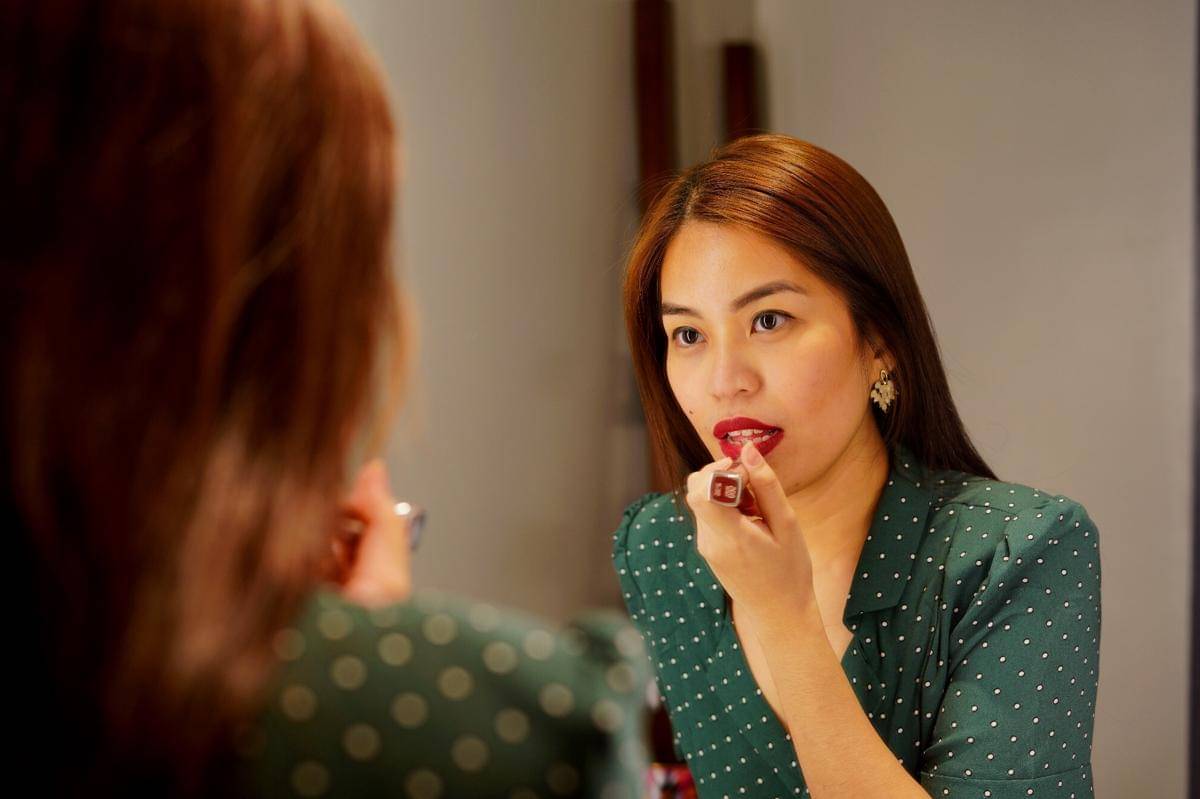 Lipstick Hanasui untuk Kulit Sawo Matang