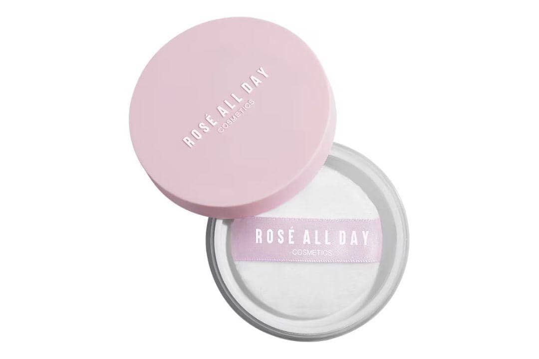 13 Loose Powder Terbaik untuk Mengunci Make Up