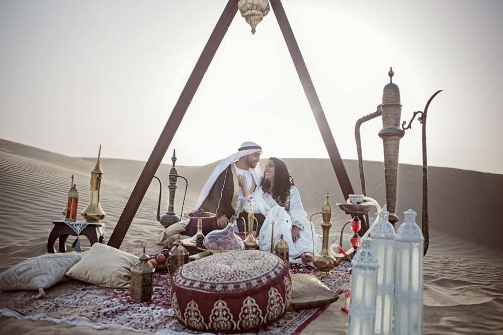 ilustrasi prewedding tema Arab (pinterest.com)