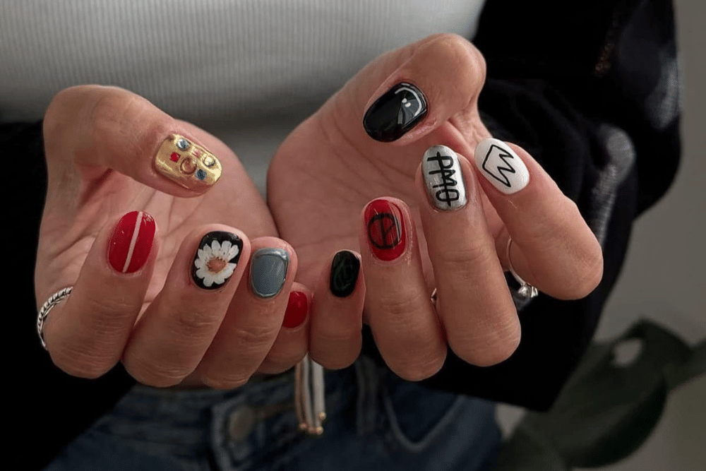 instagram.com/kokoroo_nail