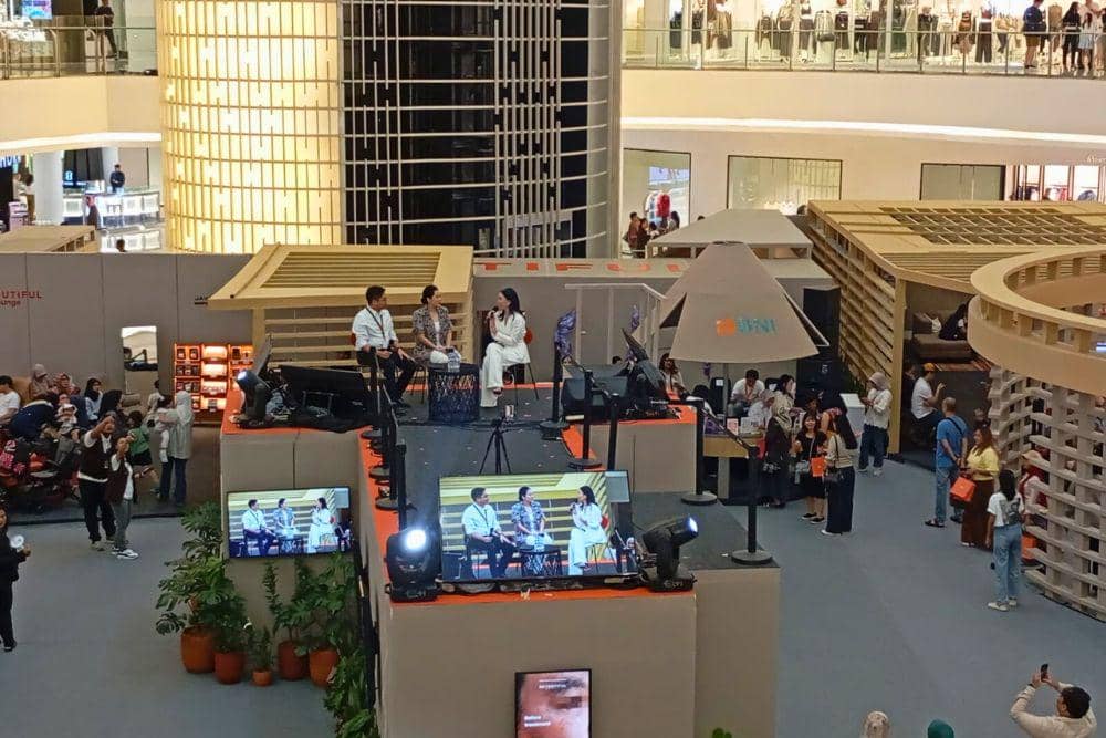 Sesi Doctor Talks: Mid & Facelift bersama dr. Hendra dan dr. Adla di Beyoutiful Symphony Festival 2025. (Dok. POPBELA.com/Evelyn Anggraini)