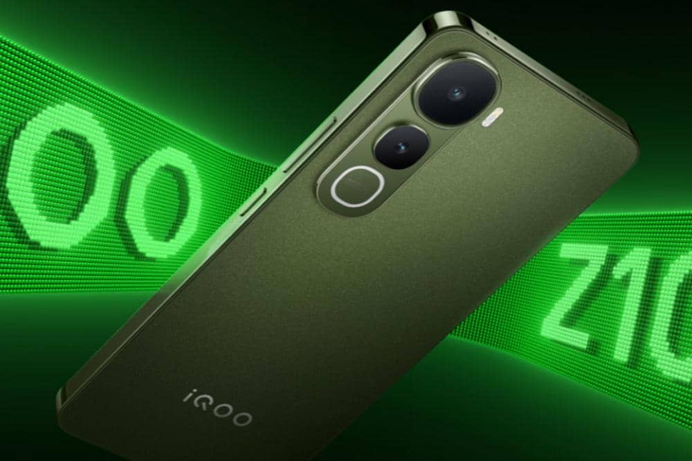 iQOO 4.jpg
