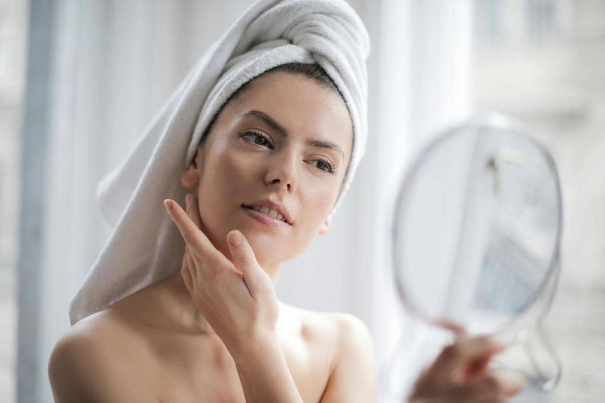 10 Tips Memilih Skincare untuk Kulit Kering agar Senantiasa Lembap