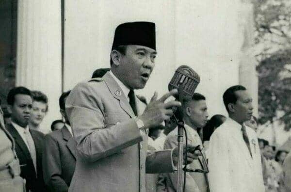 Ir.-Soekarno.jpg
