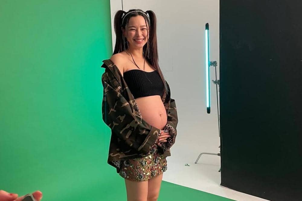 피곤한지도 모르게 찍었던 화보^^(보니 중간중간 많이 웃고 있엇네ㅎ).유가도 아닌 패션화보에 이리 마음과 재미를 다해함께해준 크루들 마이 고맙습니다! 🙏🧡.jpg