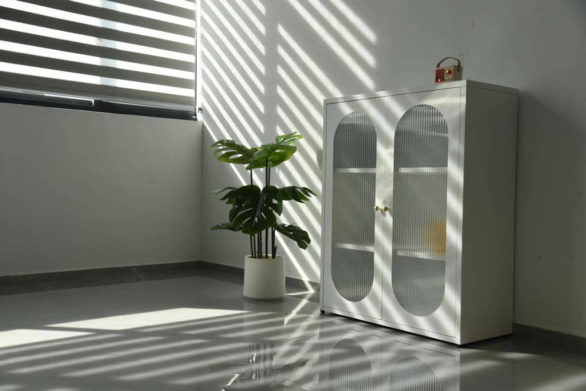 Ilustrasi penggunaan lantai keramik yang tidak menyerap air. (pexels.com/HANK M)