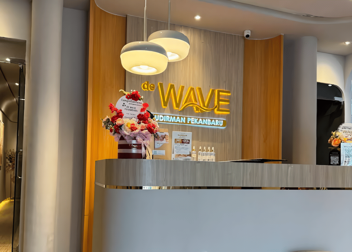 De Wave Pekanbaru.png