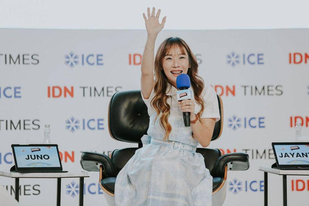Potret Cherly Juno saat menjadi salah satu pembicara di Indonesia Summit 2025. (instagram.com/indonesia.summit)