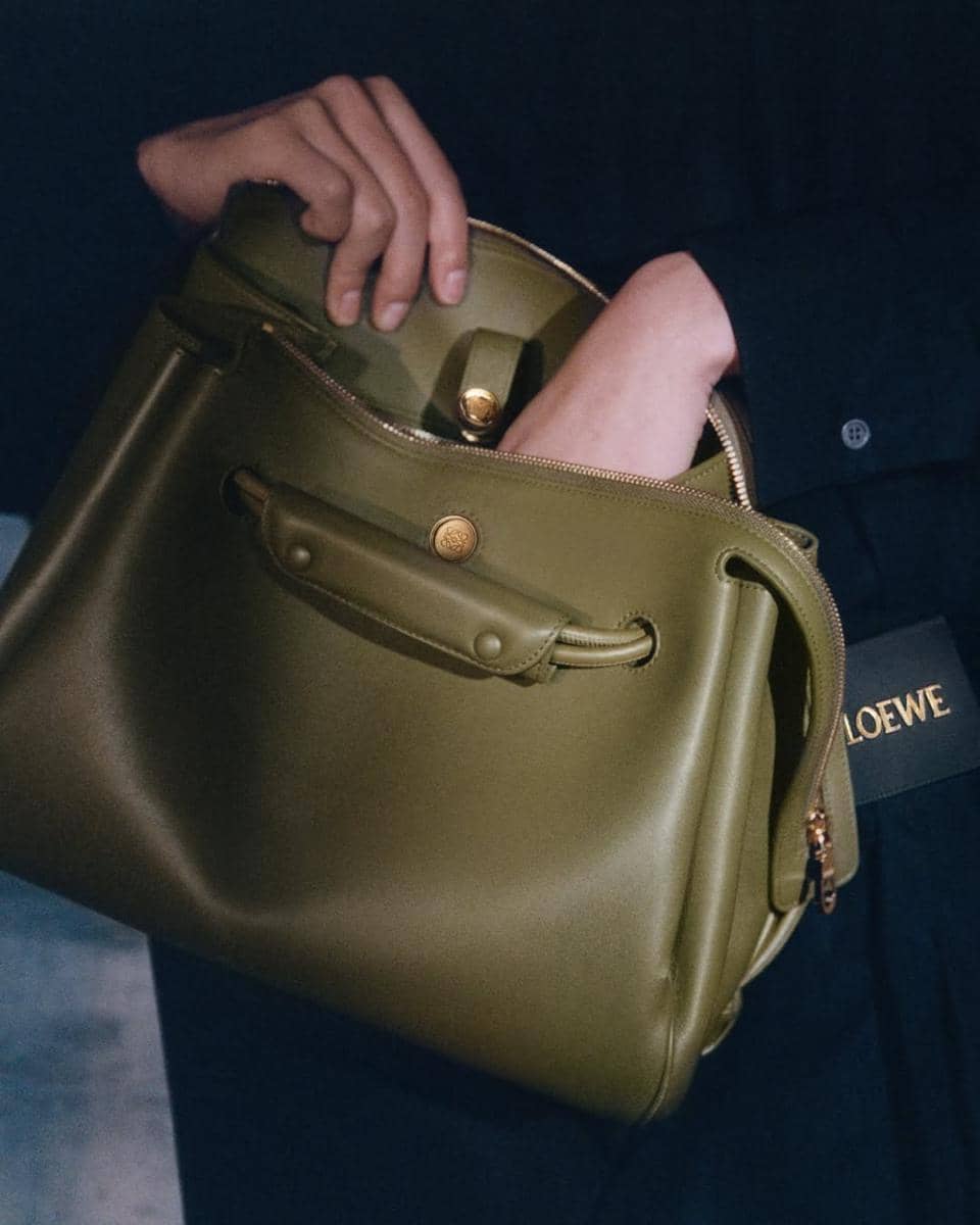 instagram.com:loewe2.jpg