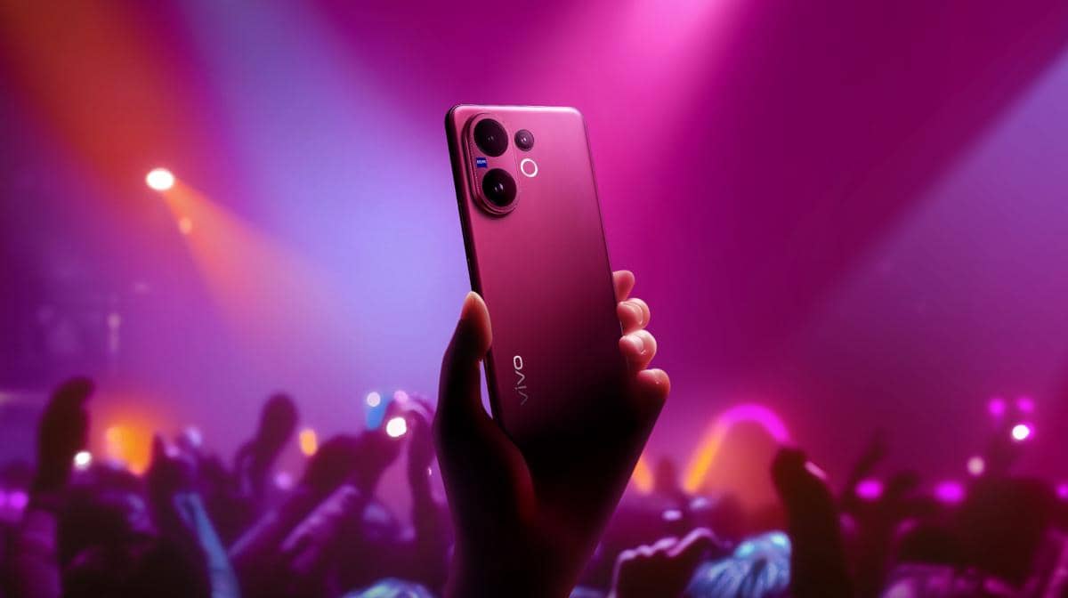 Gaya Nonton Konser Makin Standout dengan Desain Premium & Warna Festive Purple yang Ikonik .JPG