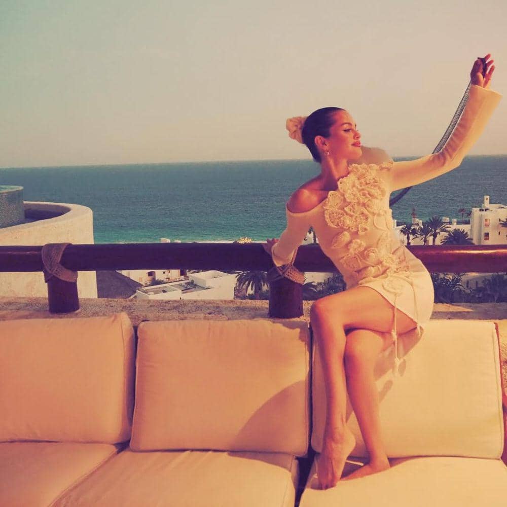 Potret Bridal Shower Selena Gomez