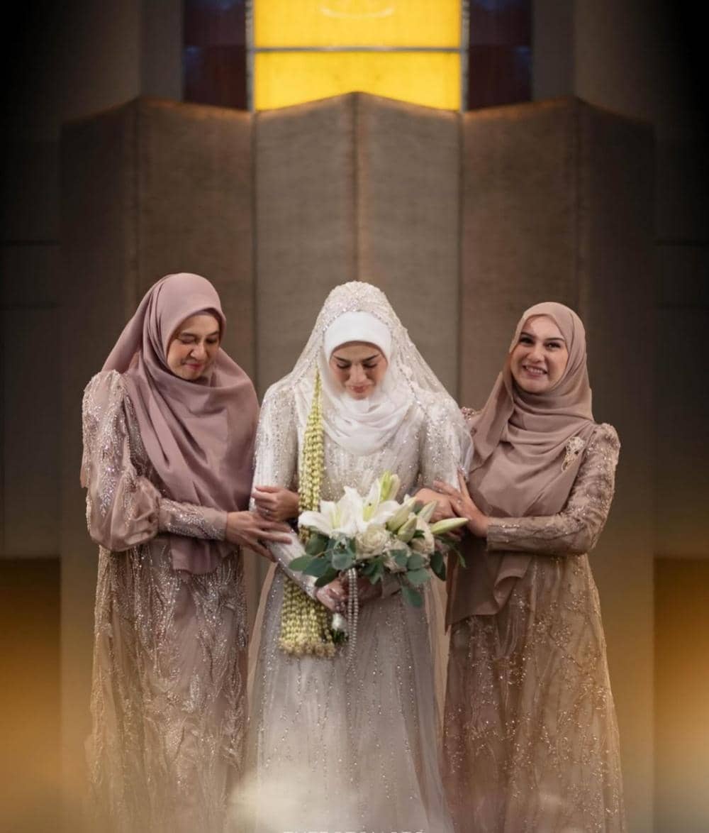 Alhamdulillah SAH! Officially husband and wife💍In this sacred vow of marriage, I’m ready to sai.jpg