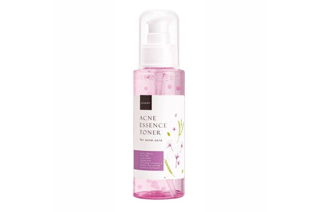 Potret Scarlett Whitening Acne Essence Toner