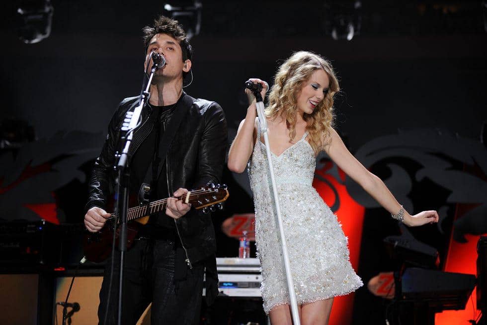 john-mayer-and-taylor-swift-perform-onstage-during-z100s-news-photo-1696886305.jpg