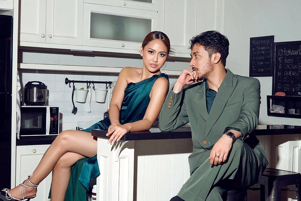 Aziz Hedra , Sisca Saras - #02.jpg