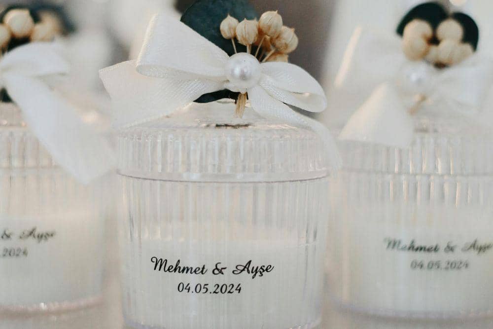 Sejarah dan Makna Souvenir Pernikahan