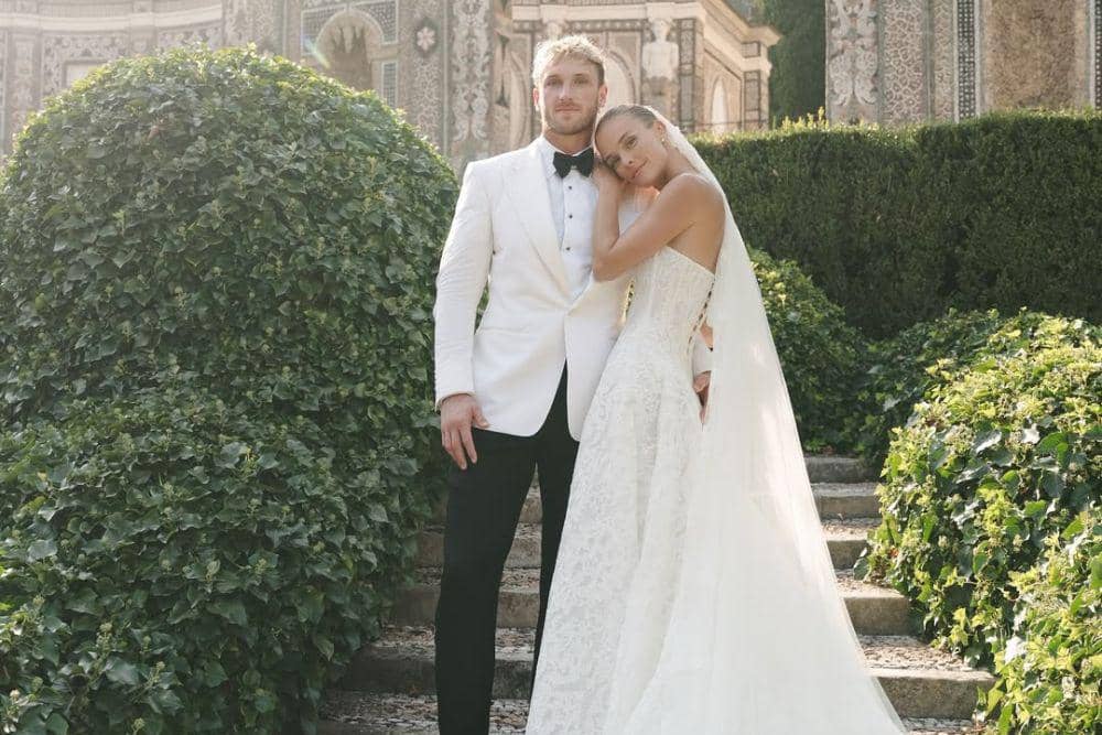 Daftar Artis Hollywood yang Menikah di Tahun 2025