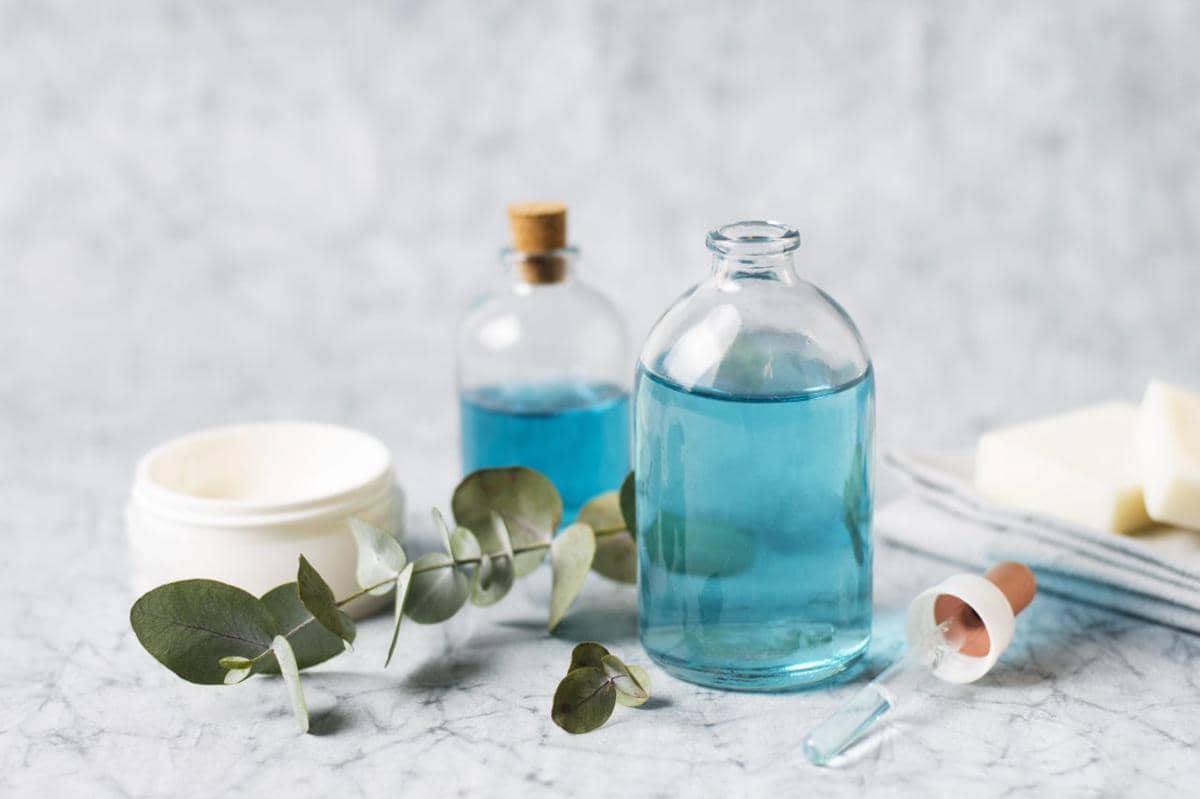 cara agar sepatu tidak bau tanpa dicuci 